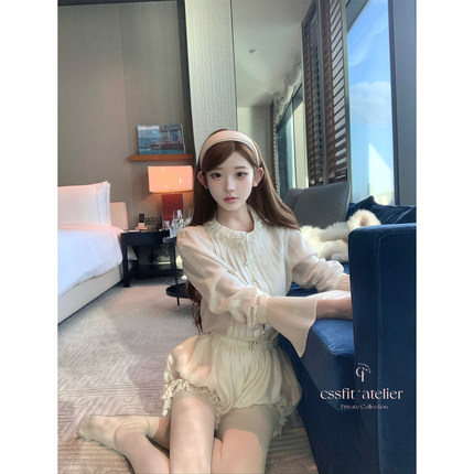 迟伞伞25/fw 古典乐章 独家秀场天丝羊毛衬衫花边灯笼短裤套装女