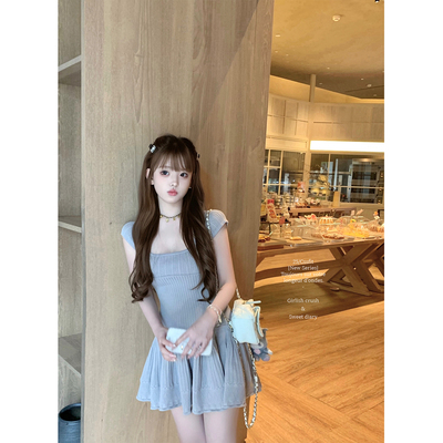 迟伞伞两色针织短袖连衣裙