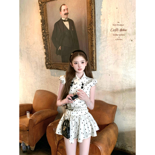 彼得潘不规则领波点衬衫 爱丽丝来信 短裙套组 迟伞伞26