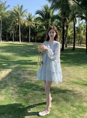 迟伞伞 25/ss 花与lilith 蓝绿碎花连衣裙女重工拼接木耳花边短裙