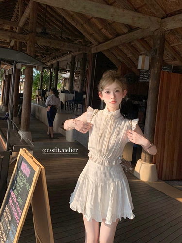 迟伞伞 云岭幽兰 新中式盘扣小飞袖花边立领小上衣时髦短裙套装女