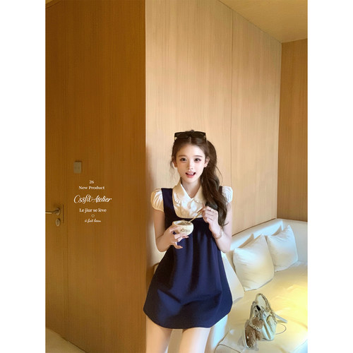 迟伞伞撞色彼得潘领衬衫连衣裙