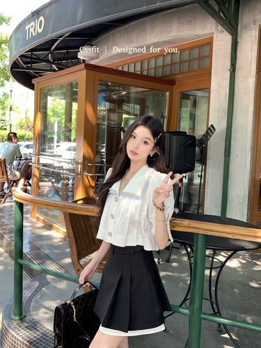 拼色链条领中袖百褶衬衫