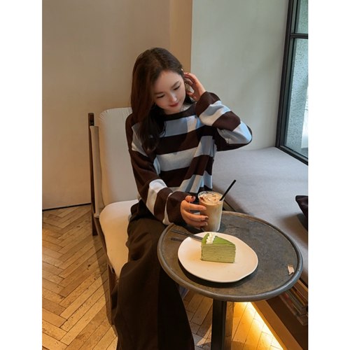 MISS RUILI定制   新款复古洋气彩色条纹拼接时髦针织毛衣F2638