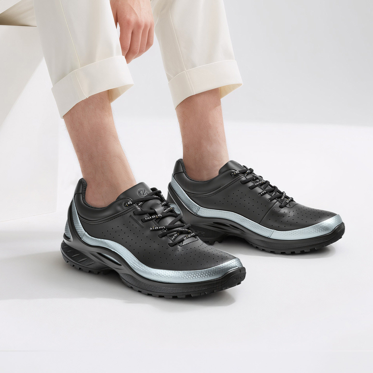 ECCO爱步男鞋夏季26新款牛皮舒适透气BIOM运动户外休闲鞋 850824