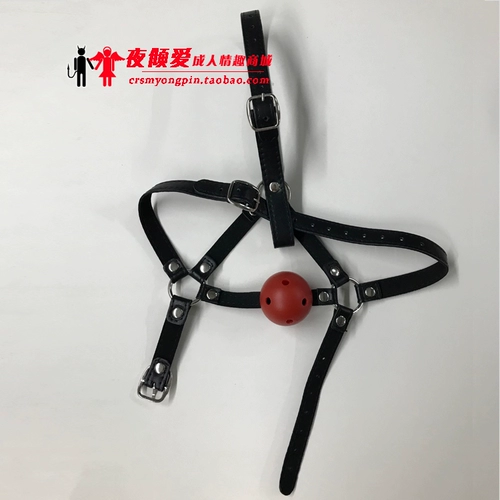 Взрослые страстные секс, настройка секс -продуктов пары Альтернативные игрушечные лошади лошади и флирт флирта с ртом (кожа)