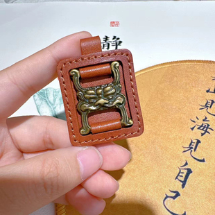 老藏式经书扣牛皮吊坠