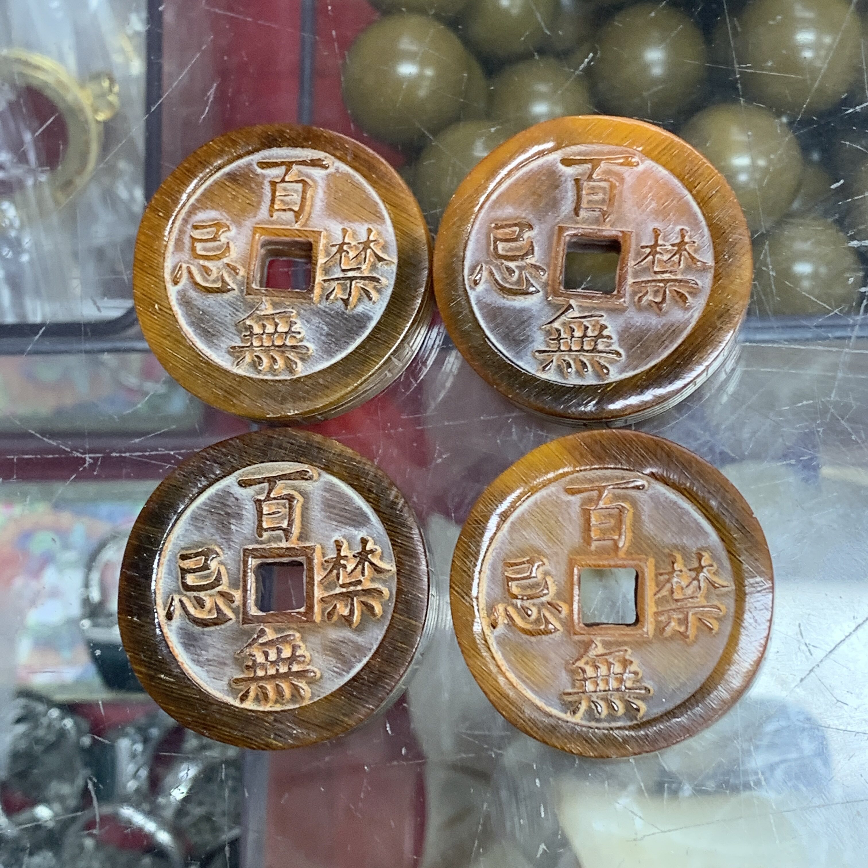 精品天然老牛角佛牌纯手工浮雕吊坠