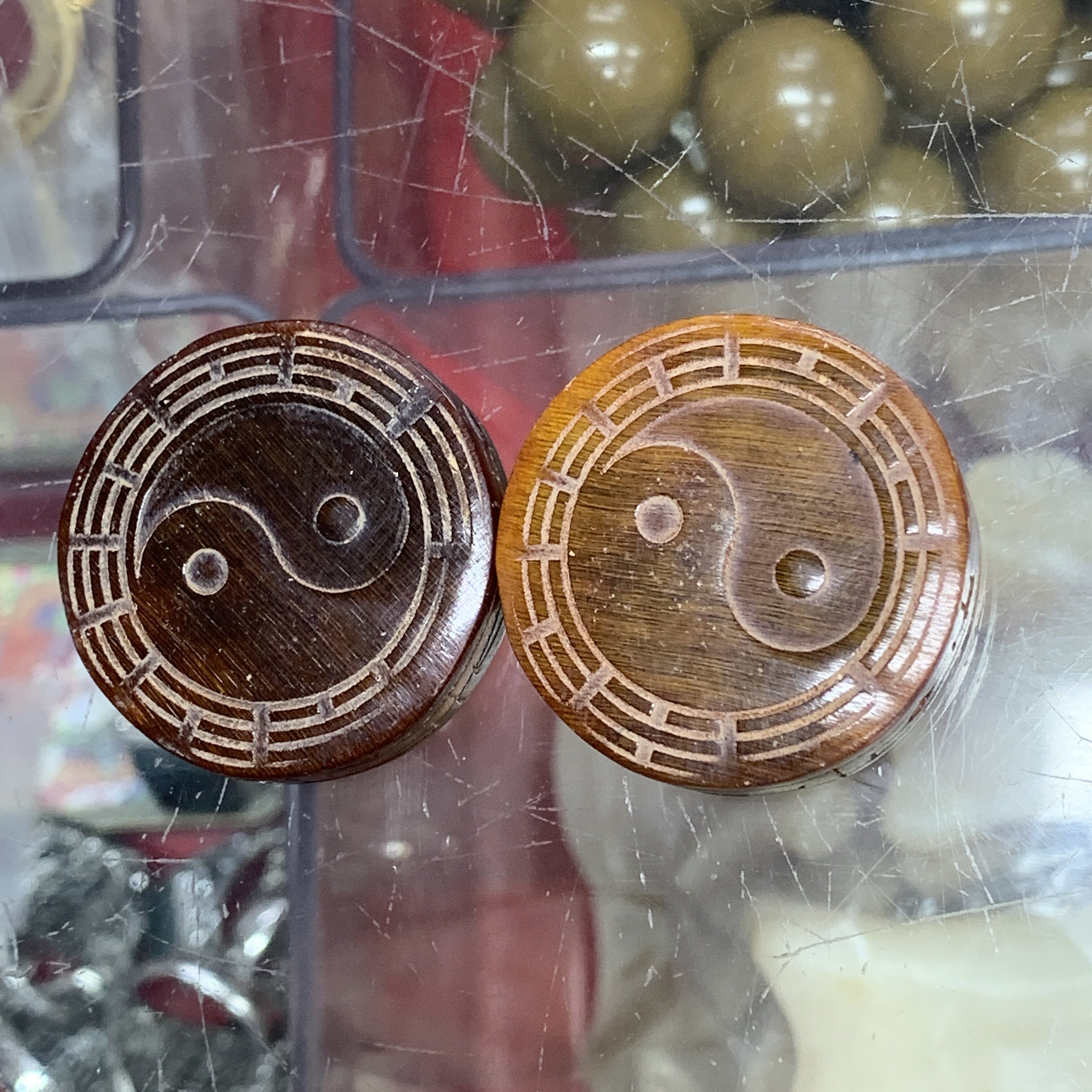 精品天然老牛角佛牌纯手工浮雕吊坠