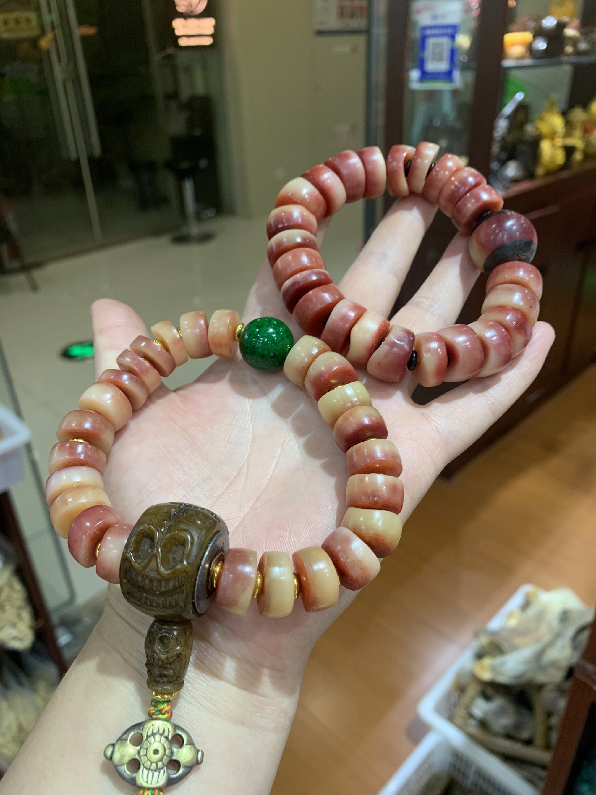 高密度随型桶珠纯天然骆驼骨单圈未脱脂藏传驼骨念珠佛珠手串手链