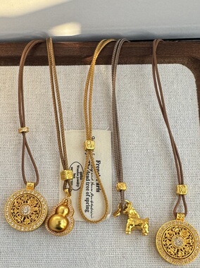 金店同款编织绳高级感轻奢小众民族风沙金复古毛衣链