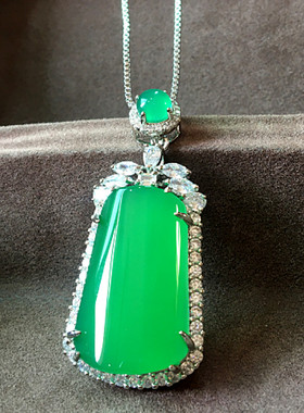 纯天然满绿玉髓玛瑙宝石佛公吊坠