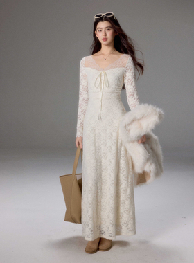 贰羊设计【以诺】法式气质蕾丝V领连衣裙女弹力抓绒内搭白色长裙