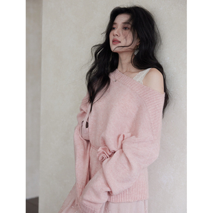 两穿露肩粉色软糯羊毛毛衣女重工绣花半身裙套装 贰羊设计 槿淮