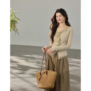 V领荷叶边上衣女春不规则下摆气质收腰小衫 法式 清和 贰羊设计