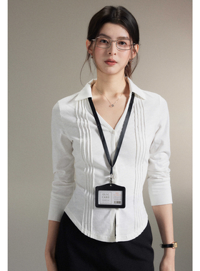 贰羊设计【洛颜】白色polo领正肩七分袖衬衫女秋收腰通勤气质上衣