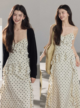 贰羊设计【寻一】度假风不规则荷叶边波点吊带裙女显瘦通勤连衣裙