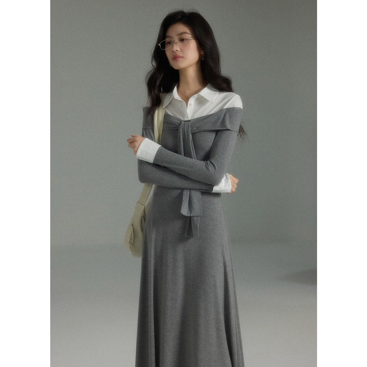 贰羊设计【一莳】通勤气质感假两件衬衫灰色连衣裙女显瘦收腰裙子