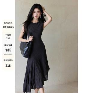 贰羊设计【现货7折】【书瑶】高级感气质连衣裙女无袖斜褶式中裙