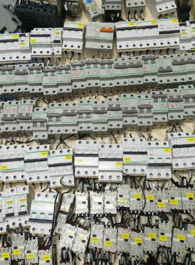 议价-出施耐德电气的断路器，型号A9F04306，ic6