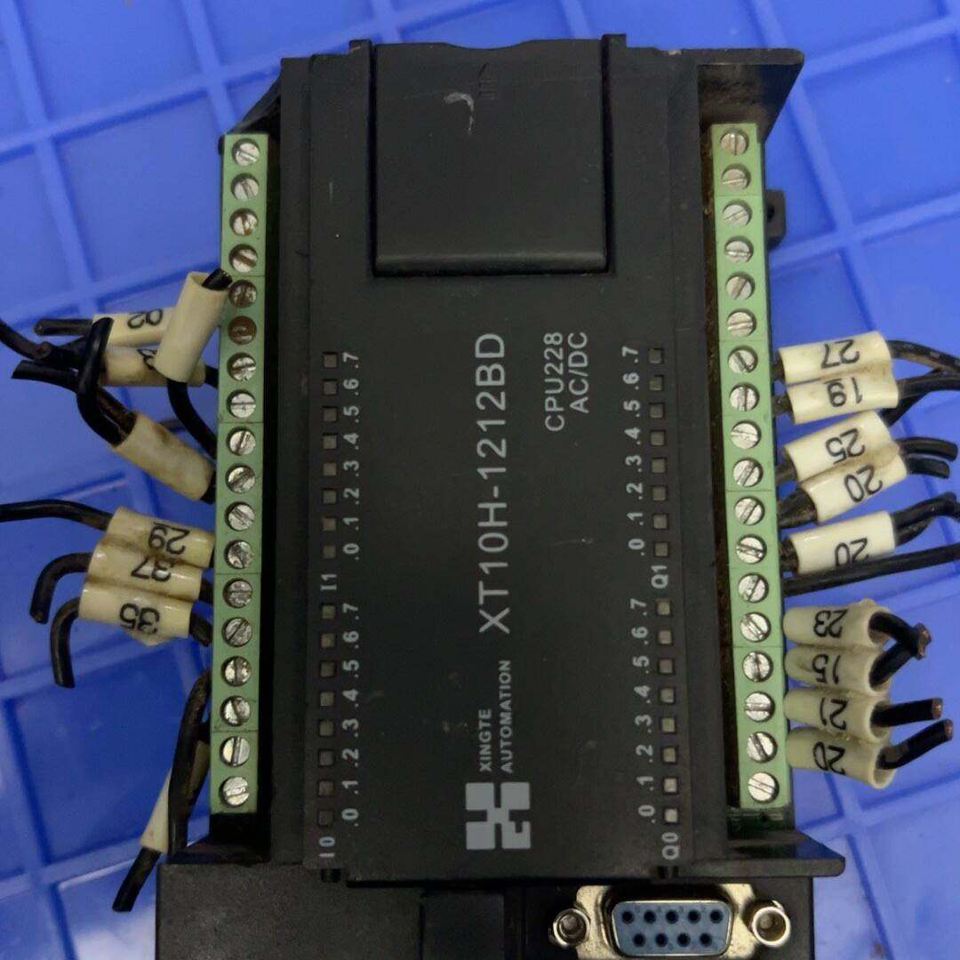 议价-木工机械在位拆机plc。型号XT10H-1212BD，