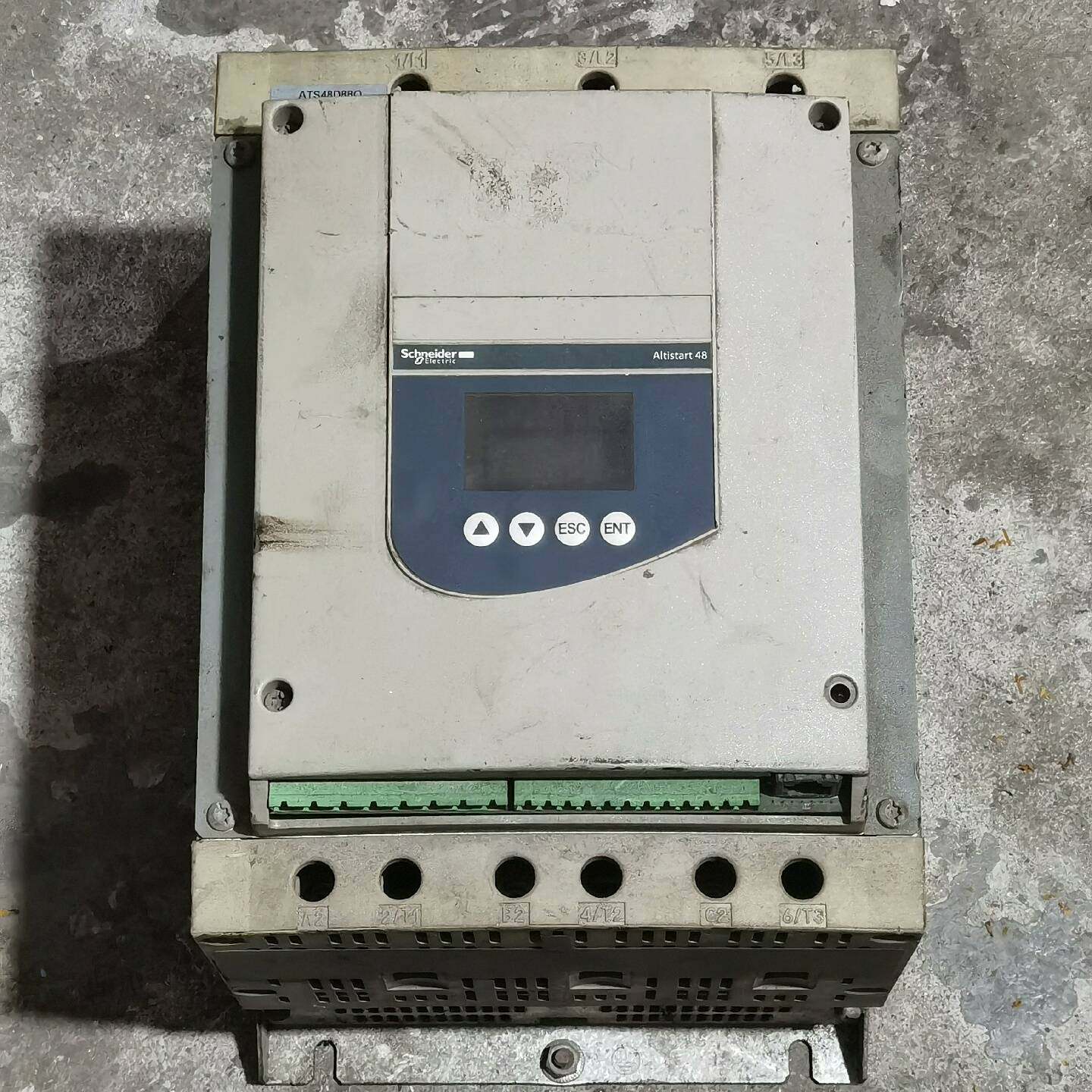 议价-施耐德软启动器ATS48D88Q详见下图