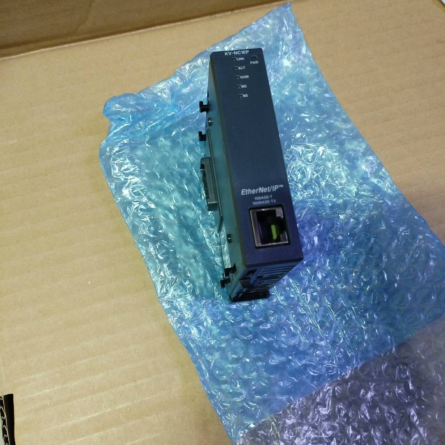 议价-基恩士模块 KV-NC1EP 全新原装无包装盒，