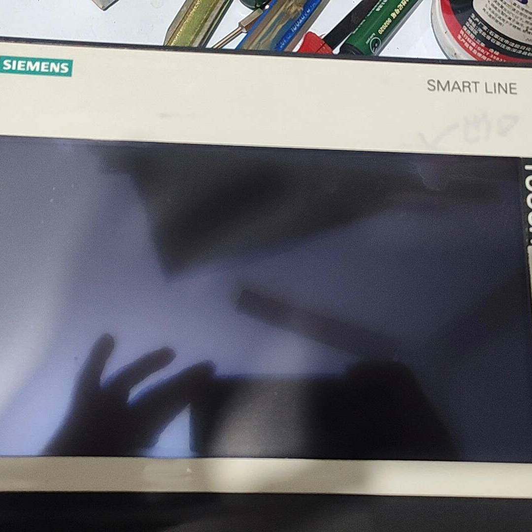议价-西门子SMART 1000 IE V3触摸屏，型号6AV6