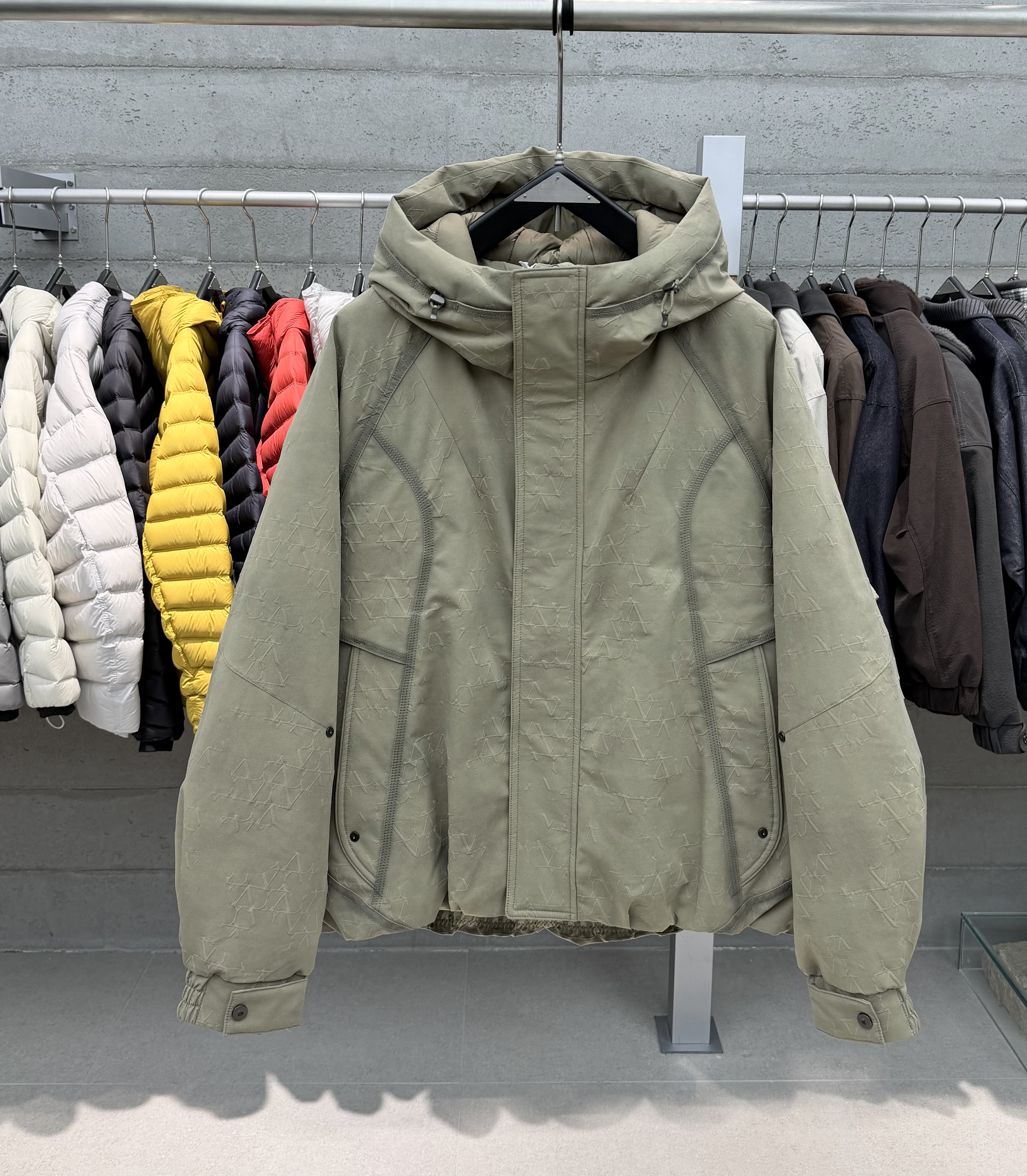 冬季新款男士90白鸭绒连帽羽绒服时尚休闲工装户外通勤加厚羽绒衣