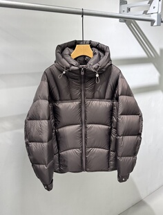 冬季新款男士充绒260g90白鸭绒高领连帽防风羽绒服高充绒量面包服