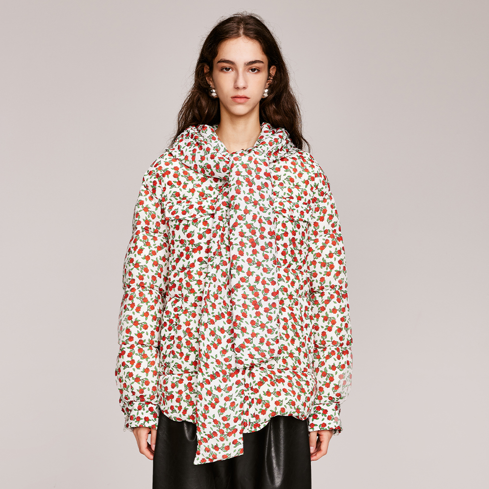 碎花轻薄羽绒服UOOYAA/乌丫连帽