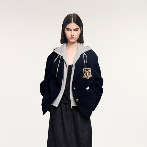 乌丫连帽卫衣假两件毛呢西装