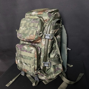 五弟装备闪击双肩包 户外双肩背包登山包 30L大容量战术背包男女