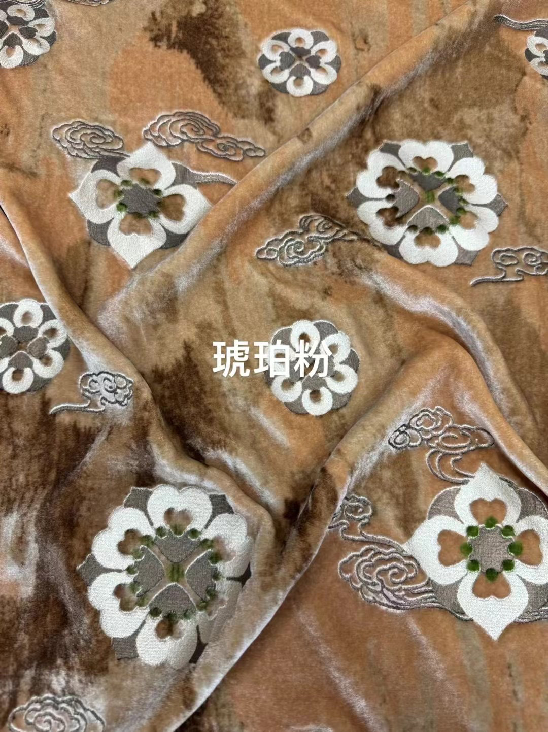 秋冬新品宝相花雕印真丝丝绒面料 气质外套马甲套装桑蚕丝布料
