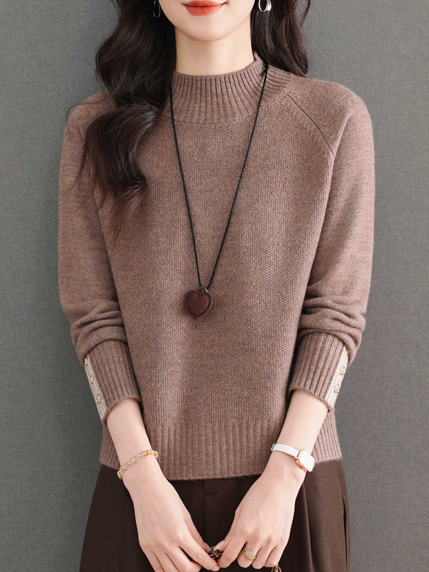 JOYIASS半高领米色毛衣女秋冬季2025新款加厚针织打底衫短款洋气