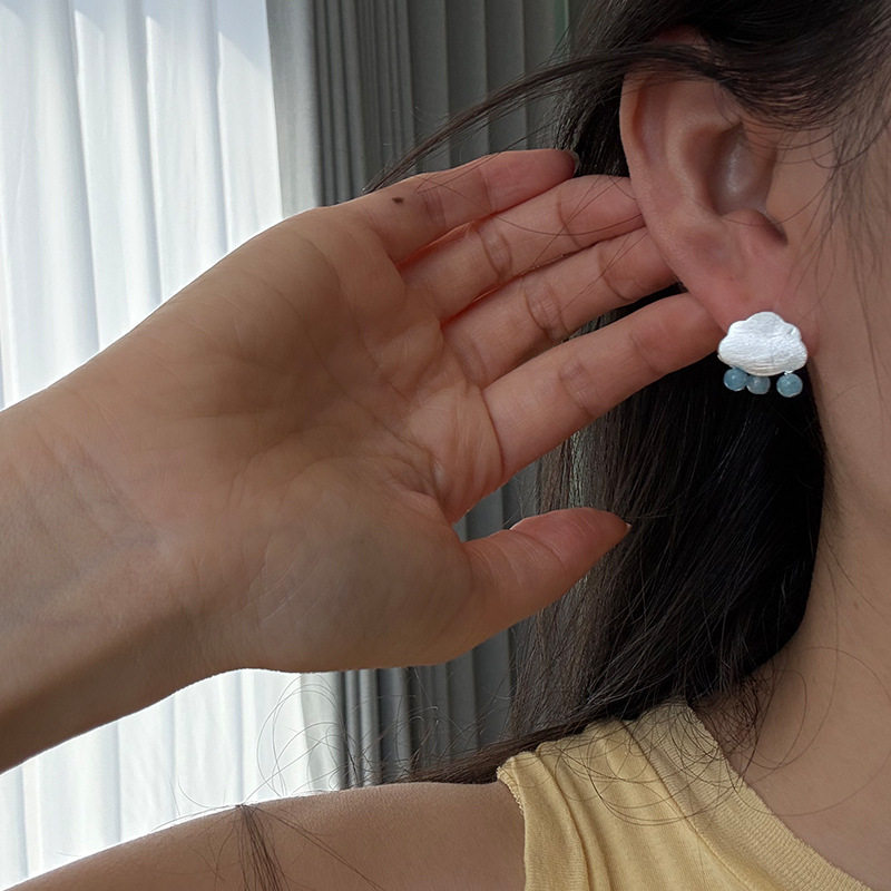 S925纯银玉髓百搭耳钉简约时尚