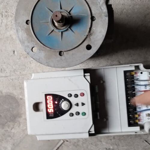 议价神目SMV780E-4T015G变频器15kw380可维修