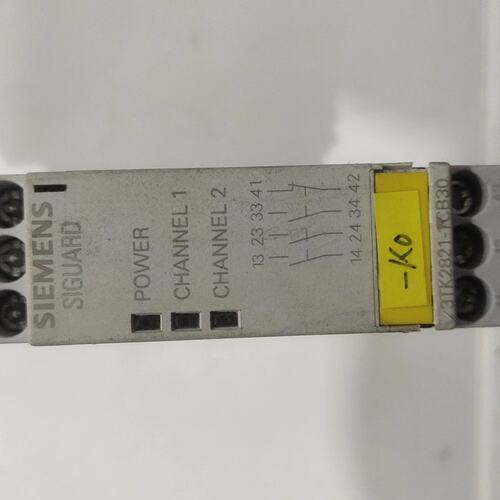 议价安全继电器3TK2821-1CB30，实物拍照，旧可维修