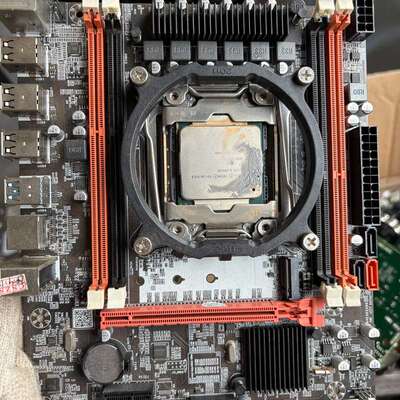 议价x99主板2676v3处理器，没暗病，不带挡板可维修