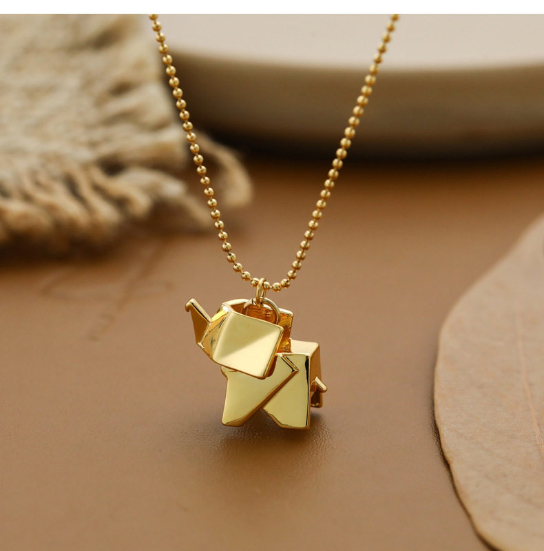 幸运吉祥小象大象趣味镂空折纸吊坠项链锁骨链 钛钢镀18K金保色