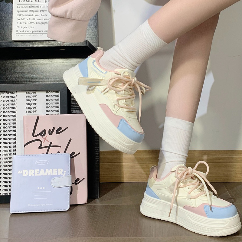 多巴胺百搭厚底休闲小白鞋女2025春秋新款网红爆款时尚休闲板鞋子