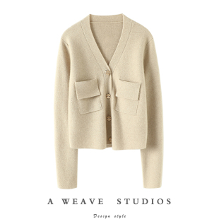 狂抬气质！加厚密织V领金扣羊绒开衫女纯山羊绒衫毛衣秋冬外套