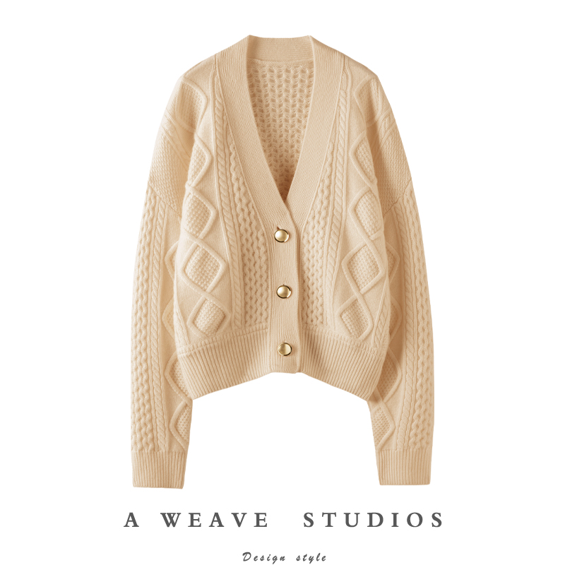 清雅优美不媚俗~新款质感绞花长袖V领纯山羊绒针织开衫上衣外套