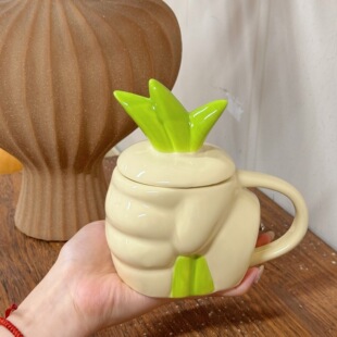 创意搞怪拳头握草水杯陶瓷马克杯子带盖办公室咖啡杯子用生日礼物