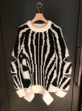 小众潮牌2023秋冬新款羊毛慵懒风斑马条纹镂空长袖毛衣女
