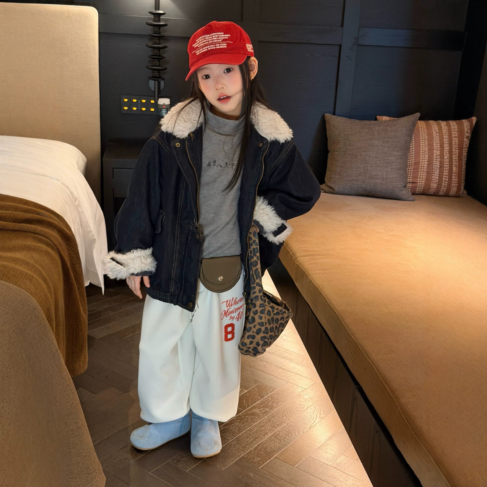 2026冬季新款韩版儿童防掉色夹棉牛仔外套男女童毛毛领保暖棉衣潮
