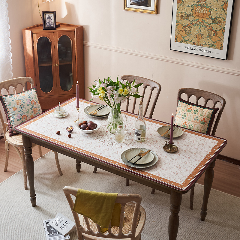 皮革材质，防水防油，免洗防烫，可定制