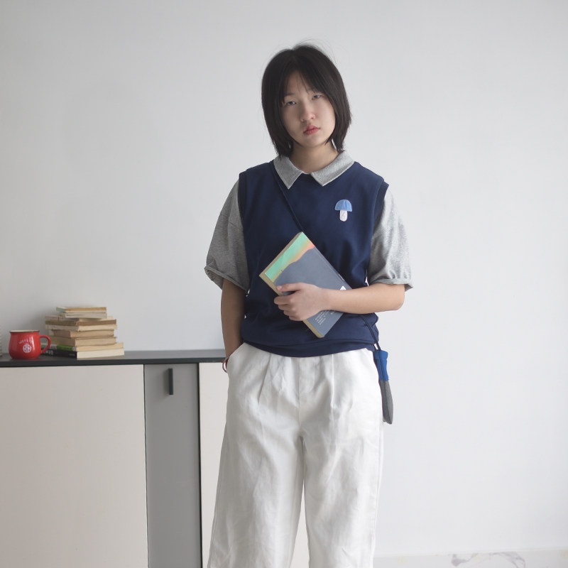 工笔花鸟女童马甲25春秋新款儿童洋气时髦背心外穿坎肩上衣文艺范