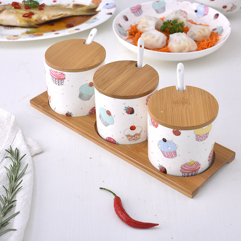 创意可爱陶瓷调味罐调味盒三件套厨房用品调料瓶盐糖辣椒罐佐料盒