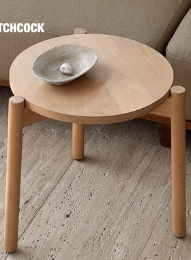 HITCHCOCK Alvar/ 边几咖啡桌北欧简约设计实木真皮面圆形小茶几